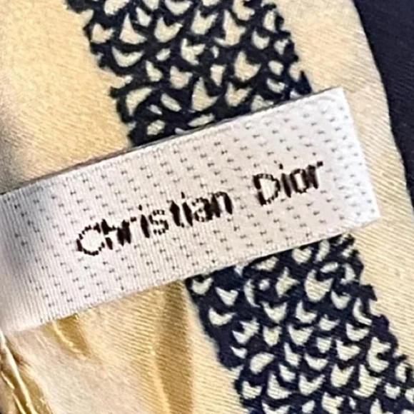 Dior Oblique Vintage Navy Blue Silk Square Scarf - Picture 4 of 6